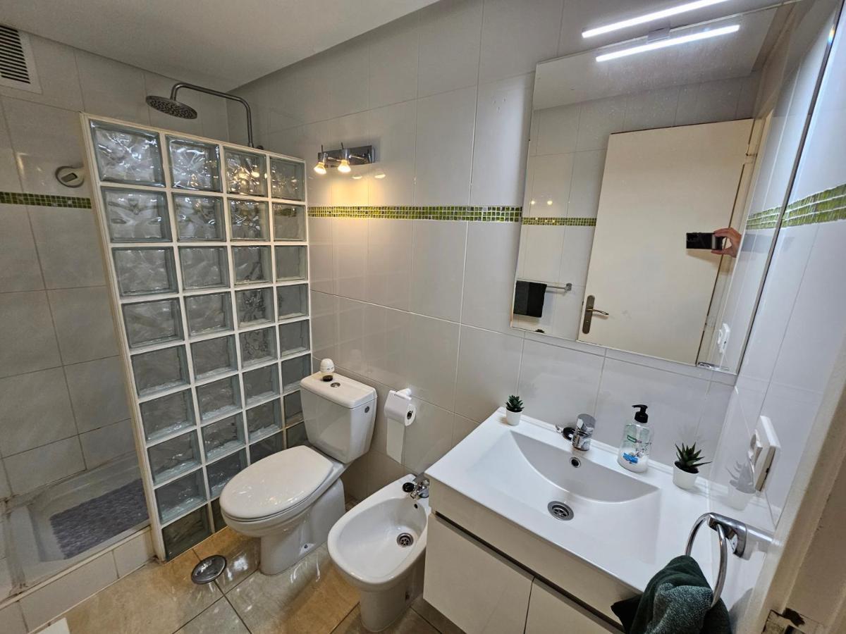 Casa Palmera 3 Only 150 Metres To The Beach, Heated Pool, Wifi, Sat-Tv, Balcony Arona  Ngoại thất bức ảnh
