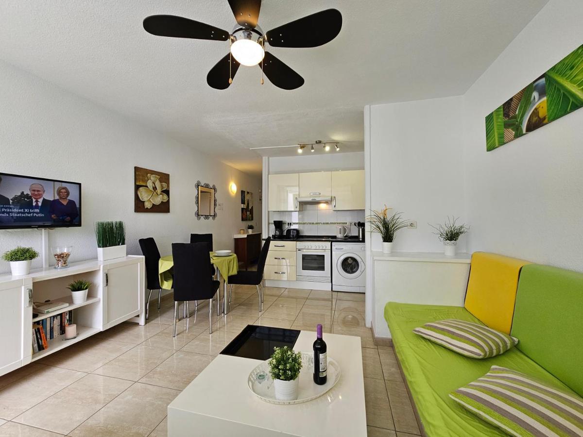 Casa Palmera 3 Only 150 Metres To The Beach, Heated Pool, Wifi, Sat-Tv, Balcony Arona  Ngoại thất bức ảnh